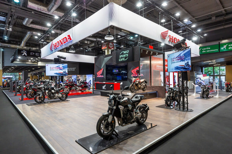 154268_Honda_and_Paris_Motor_Show