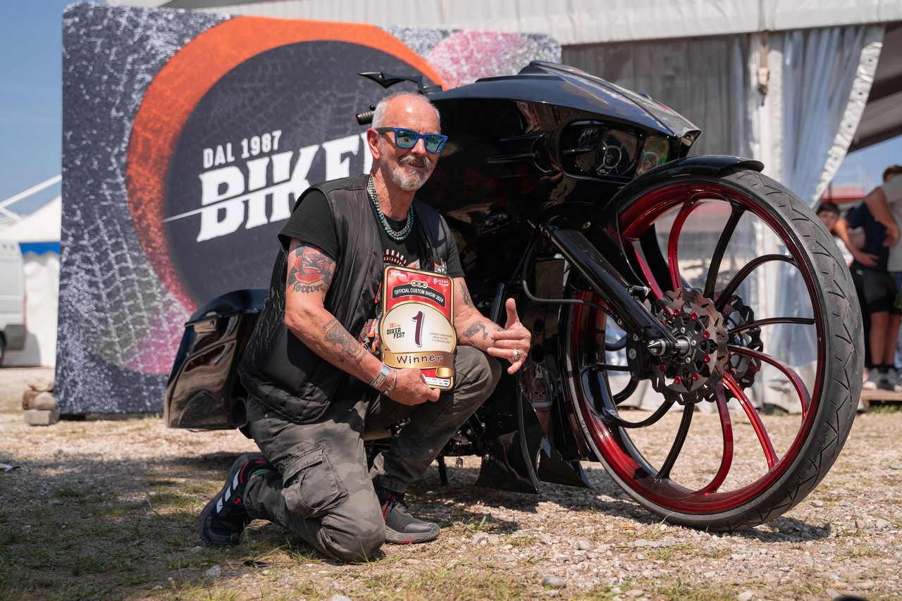 custom-bike-show-bagger-1