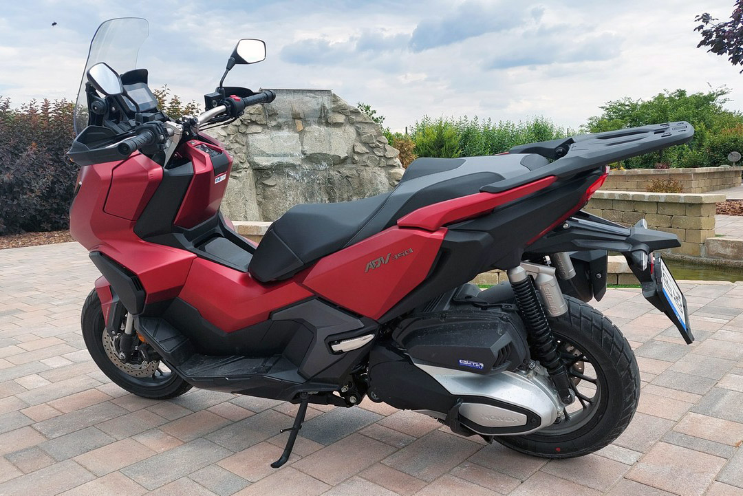 honda-adv-350-2022-motorteszt-03