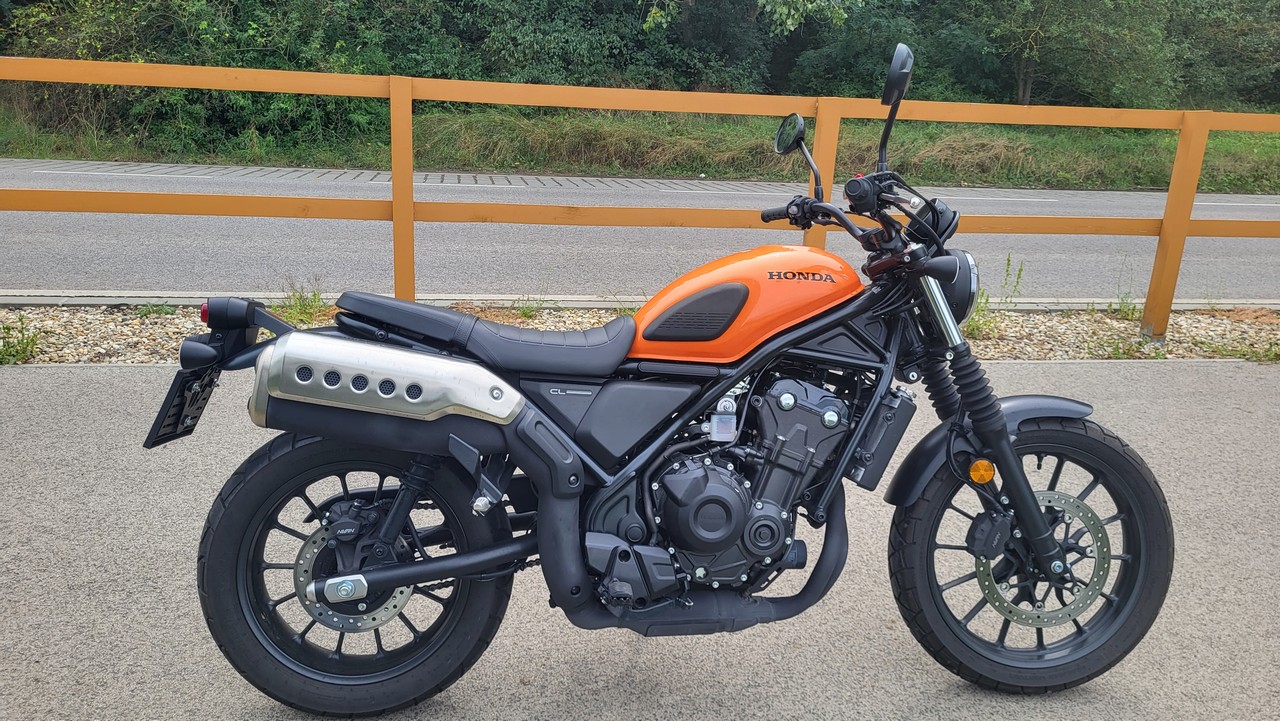 honda-cl500-scrambler-2023-25