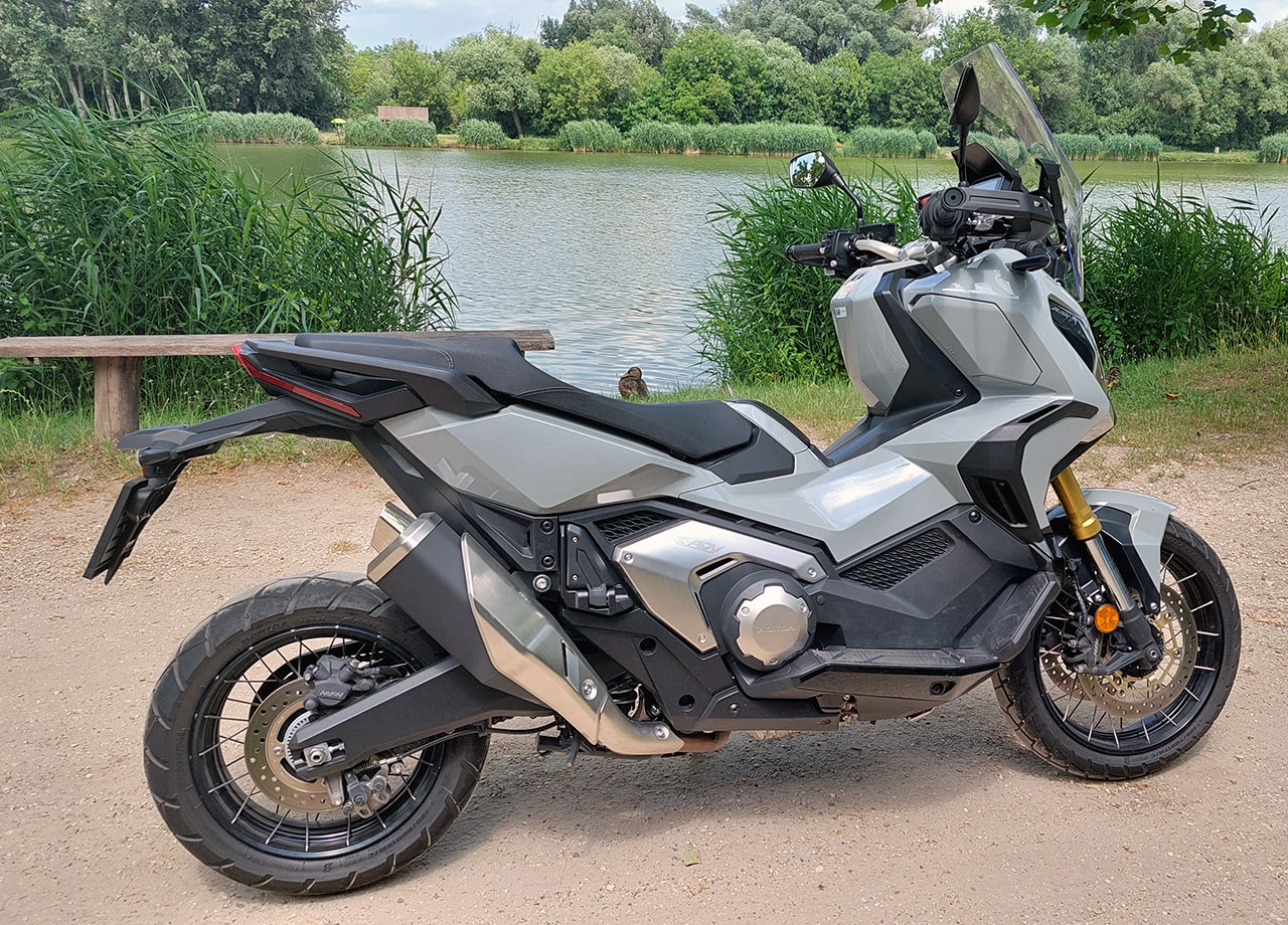 honda-x-adv-750-2021-teszt-csajokamotoron-13