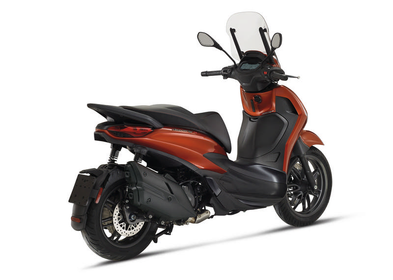 piaggio-beverly-hpe-400-S-2021-5