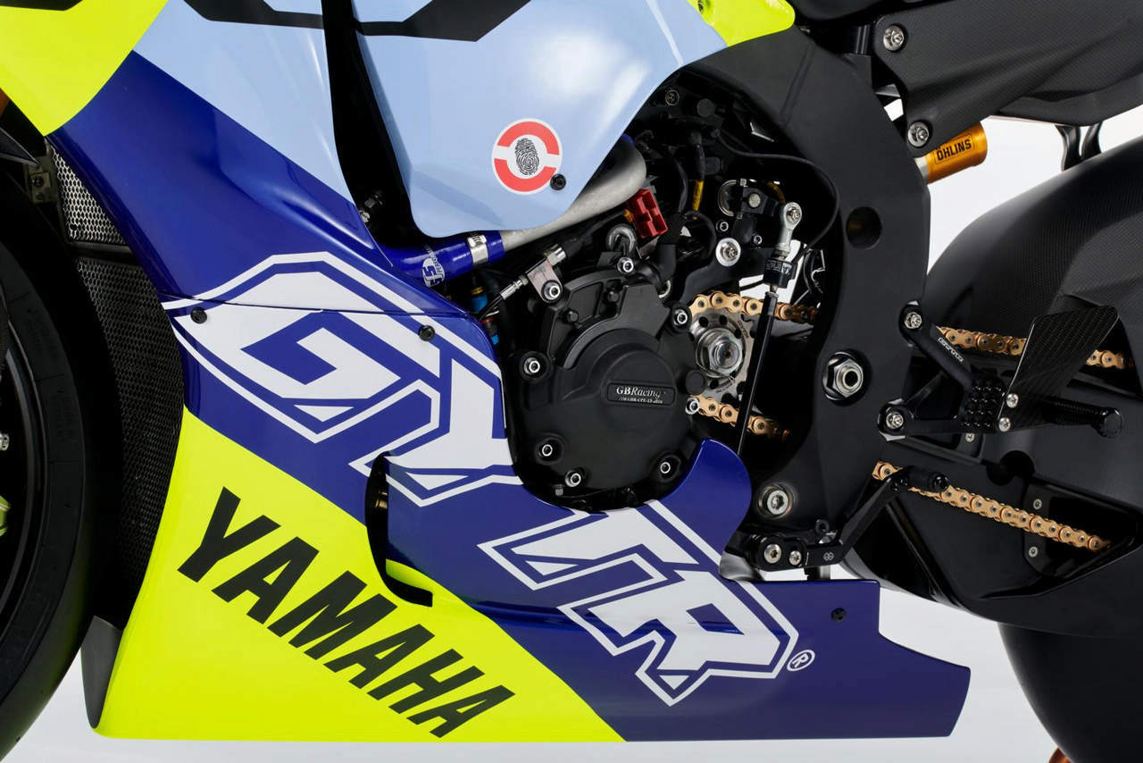 yamaha-r1-gtr-vr46-tribute-valentino-rossi-3