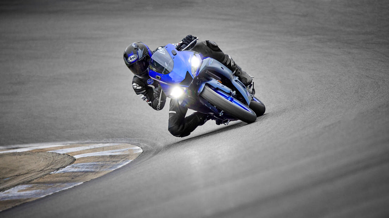 yamaha-yzf-R320-2022-2